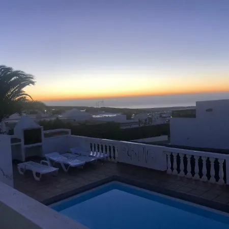 Casa Tranquila Con Vistas En La Colina De Tias